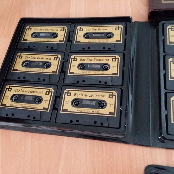 Holy Bible New and Old Testament Cassettes - Picture 4 of 5